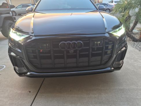 Used 2023 Audi SQ8 Prestige w/ Prestige Package image 1