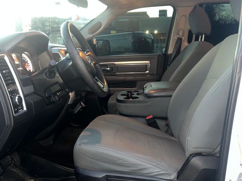 Used 2017 RAM 2500 SLT image 6