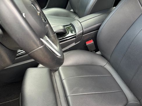 Used 2020 Mercedes-Benz A 220 4MATIC image 6