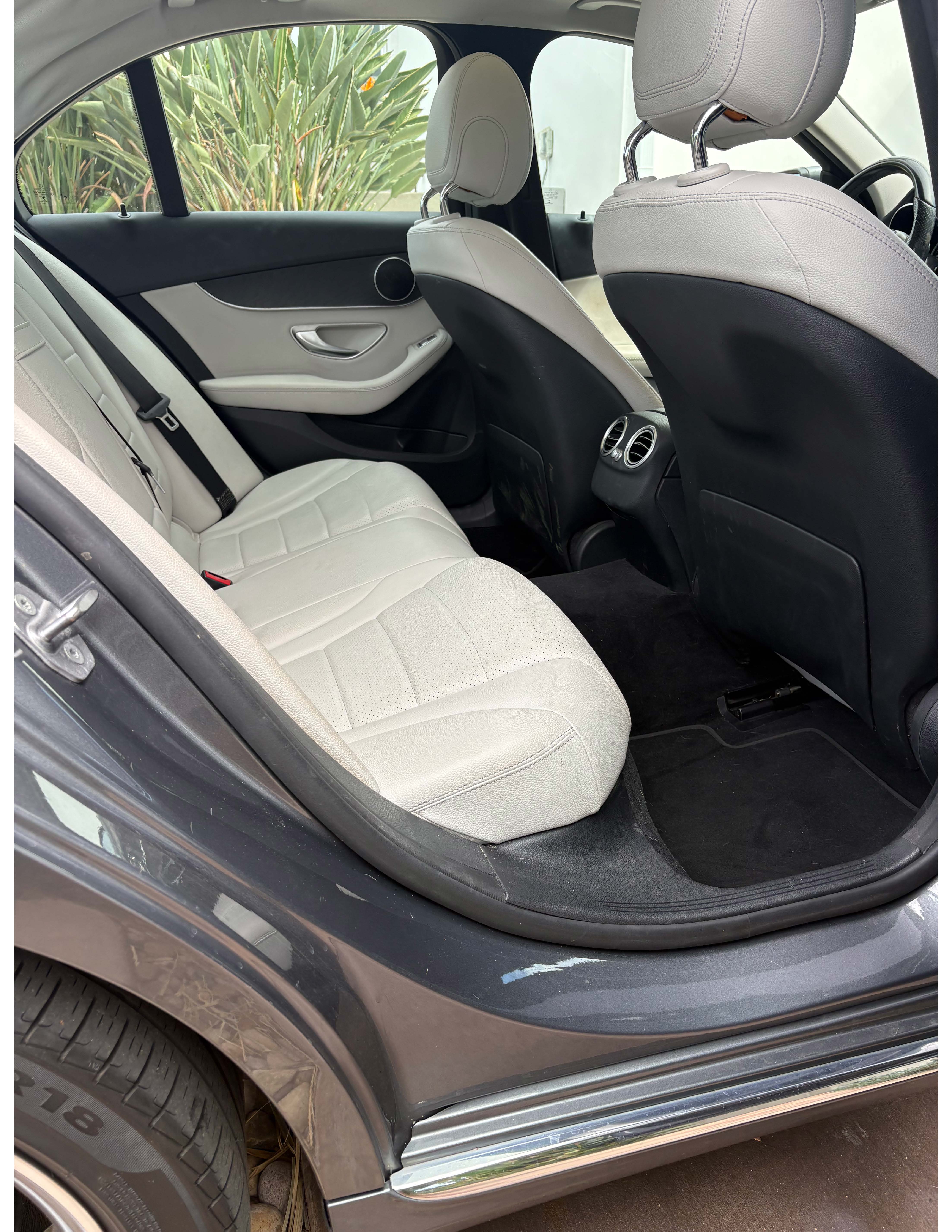 Used 2017 Mercedes-Benz C 300 Sedan image 14