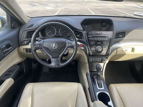 Used 2017 Acura ILX image 27