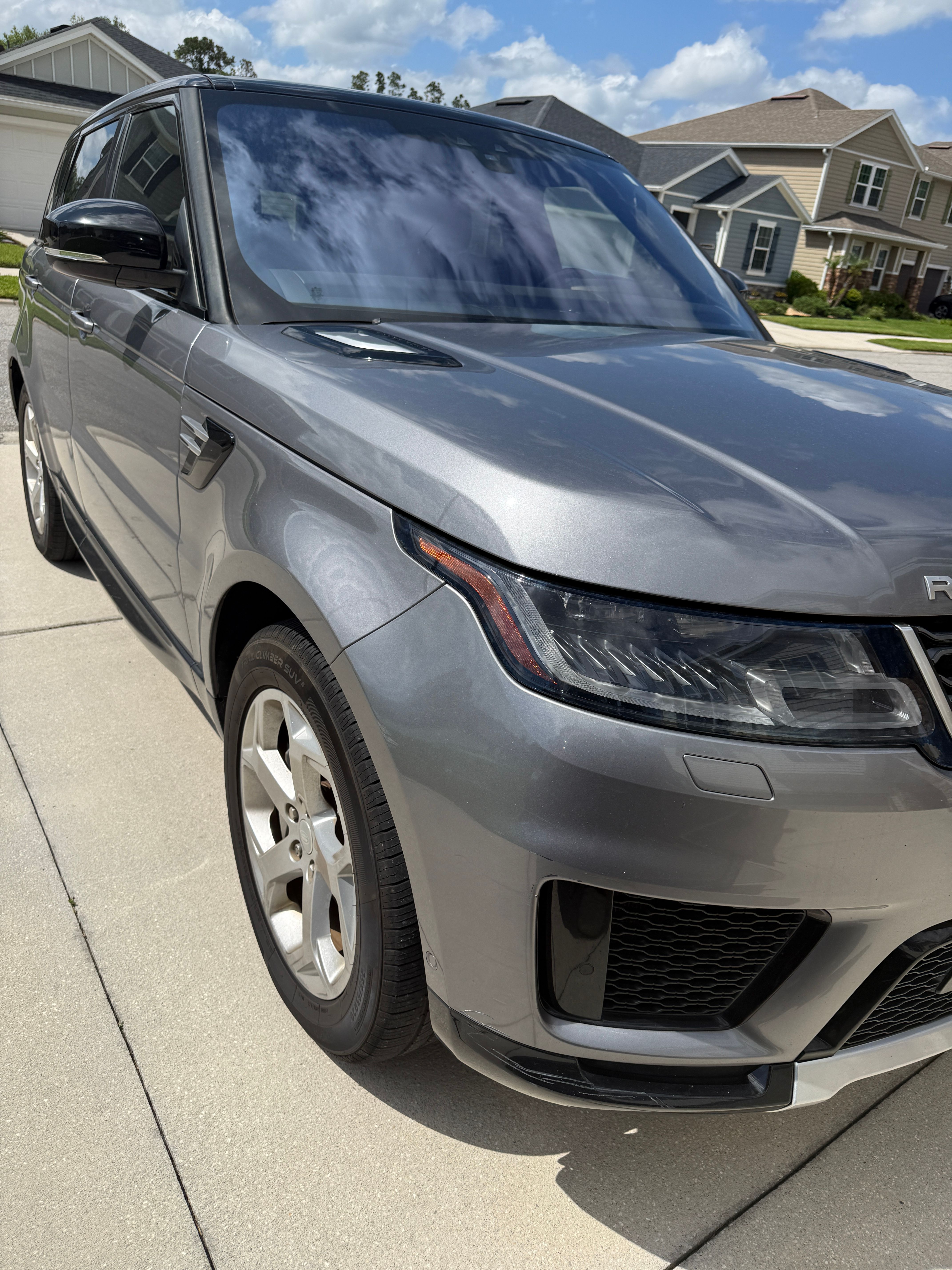 Used 2020 Land Rover Range Rover Sport HSE AWD/4WD image 4