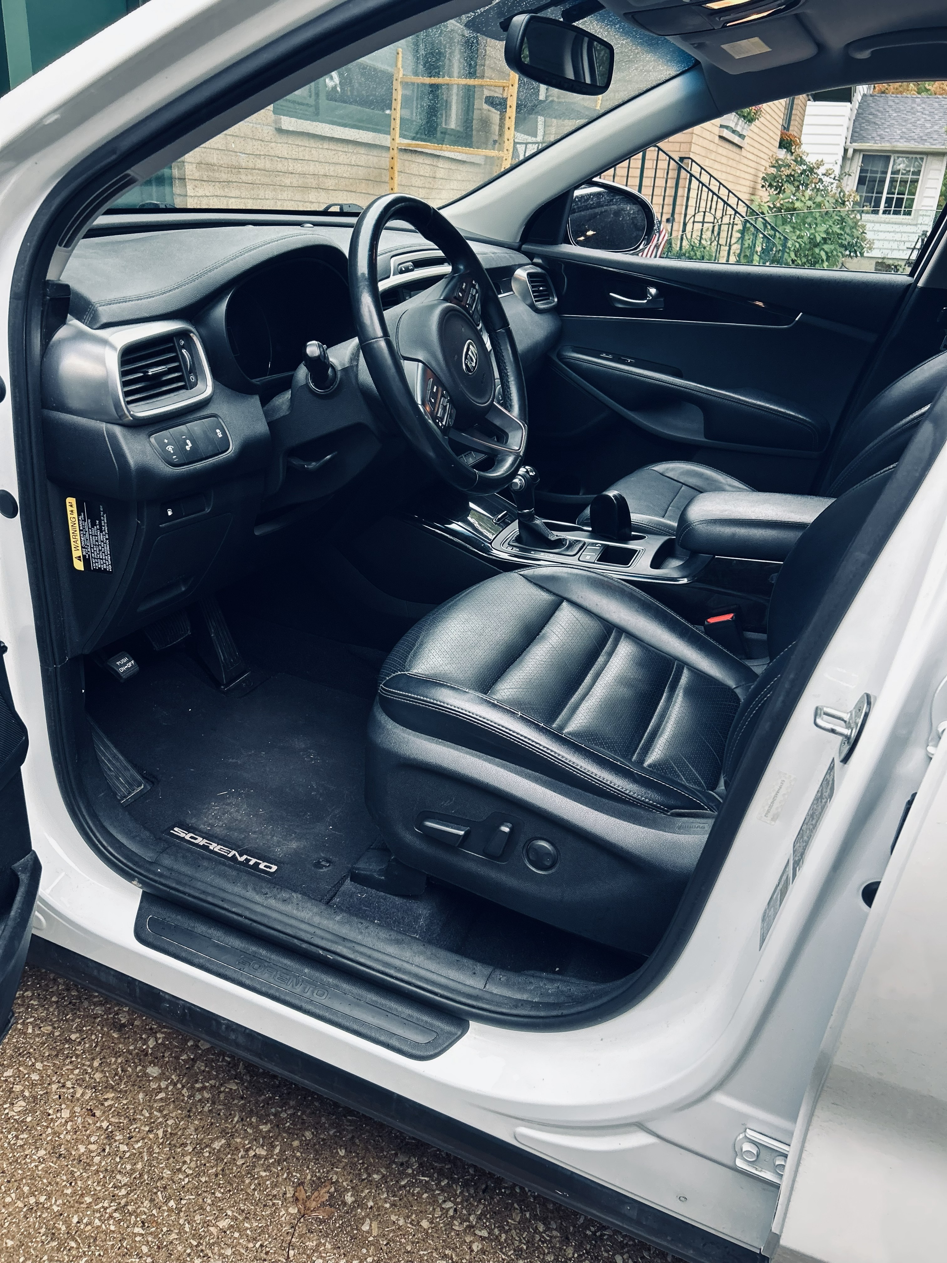 Used 2017 Kia Sorento EX FWD image 6