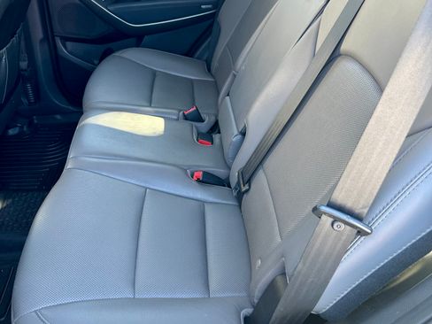 Used 2017 Hyundai Santa Fe Sport image 13