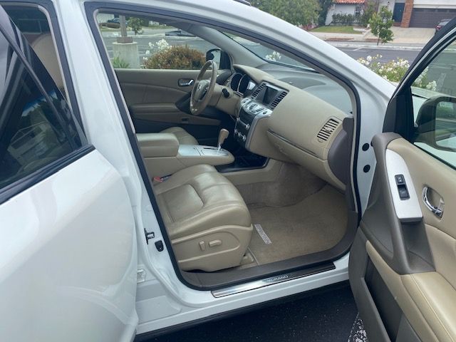 Used 2012 Nissan Murano SL w/ Navigation Pkg AWD/4WD image 10