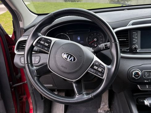 Used 2020 Kia Sorento LX w/ LX I4 Convenience Package image 20