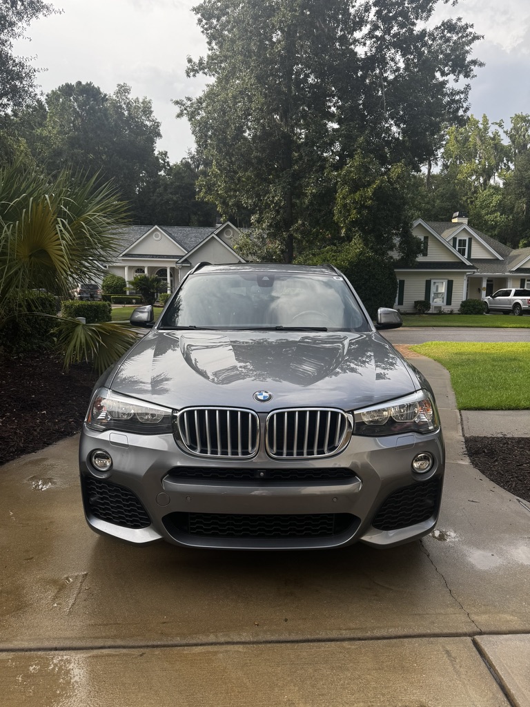Used 2017 BMW X3 xDrive28i AWD/4WD image 2