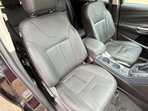 Used 2013 Ford Escape Titanium w/ Parking Technology Pkg image 15