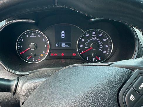 Used 2014 Kia Forte EX image 2