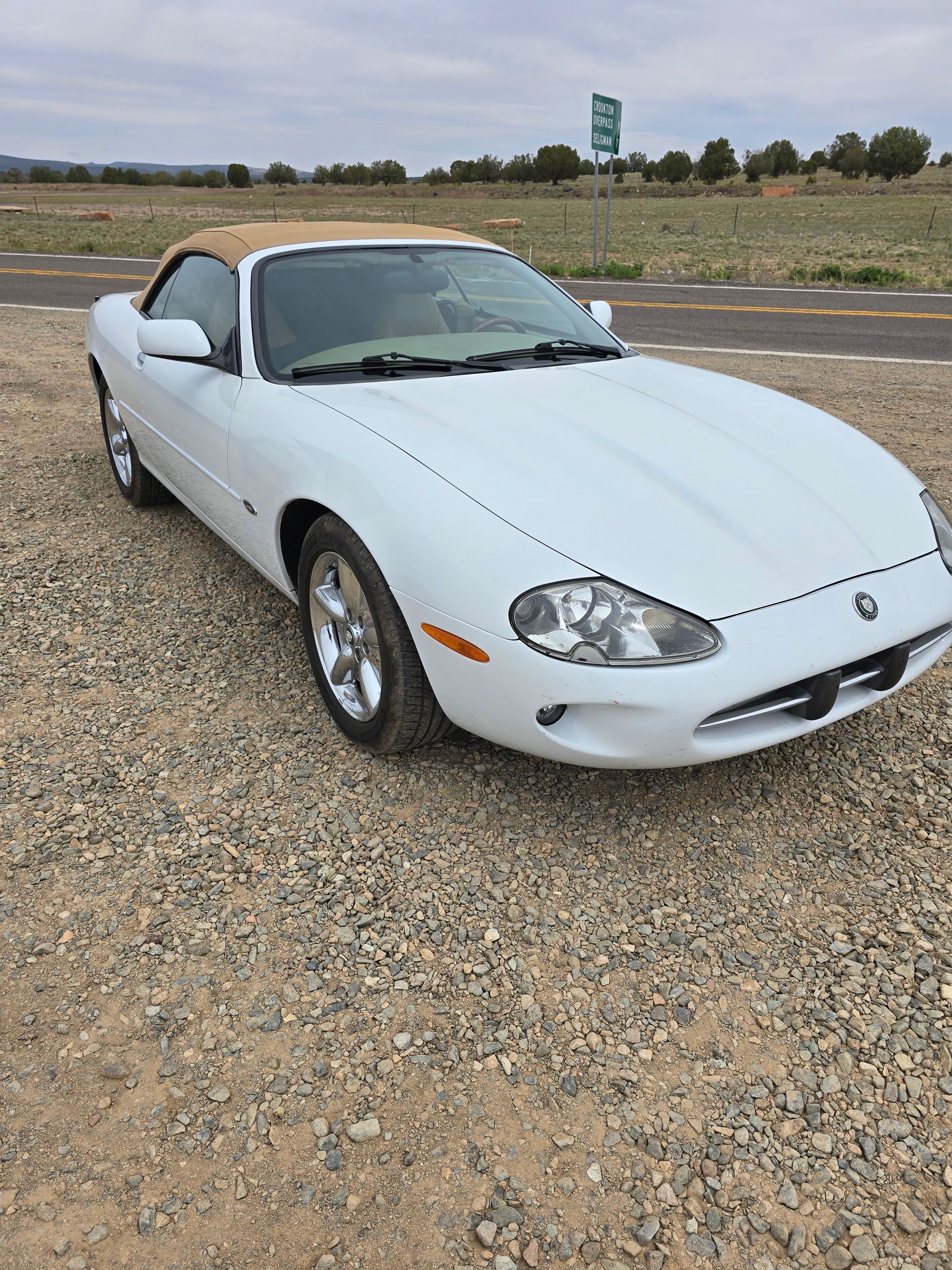 Used 1997 Jaguar XK8 Convertible RWD image 6