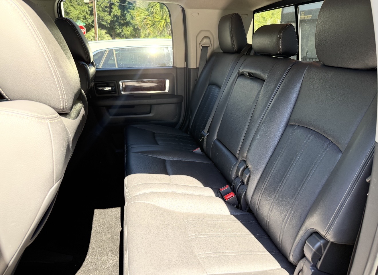 Used 2010 Dodge Ram 2500 Truck Laramie w/ Protection Group AWD/4WD image 10