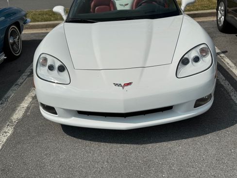 Used 2008 Chevrolet Corvette Convertible w/ Preferred Equipment Group image 4