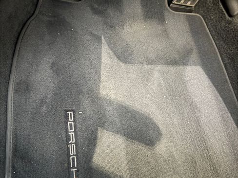 Used 2019 Porsche 911 Targa 4 GTS image 24