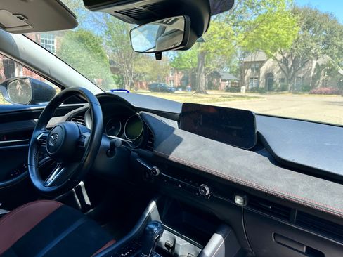 Used 2024 MAZDA MAZDA3 s image 5