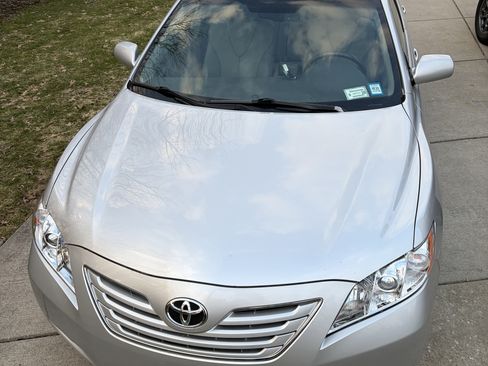 Used 2009 Toyota Camry XLE image 9