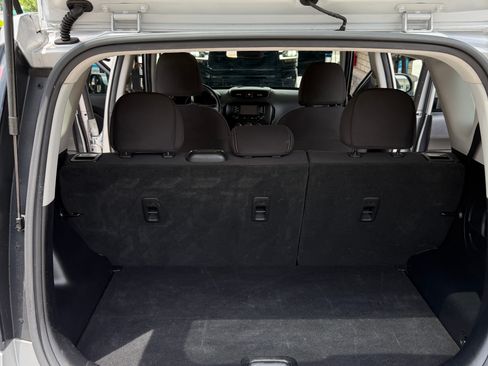 Used 2019 Kia Soul FWD image 16