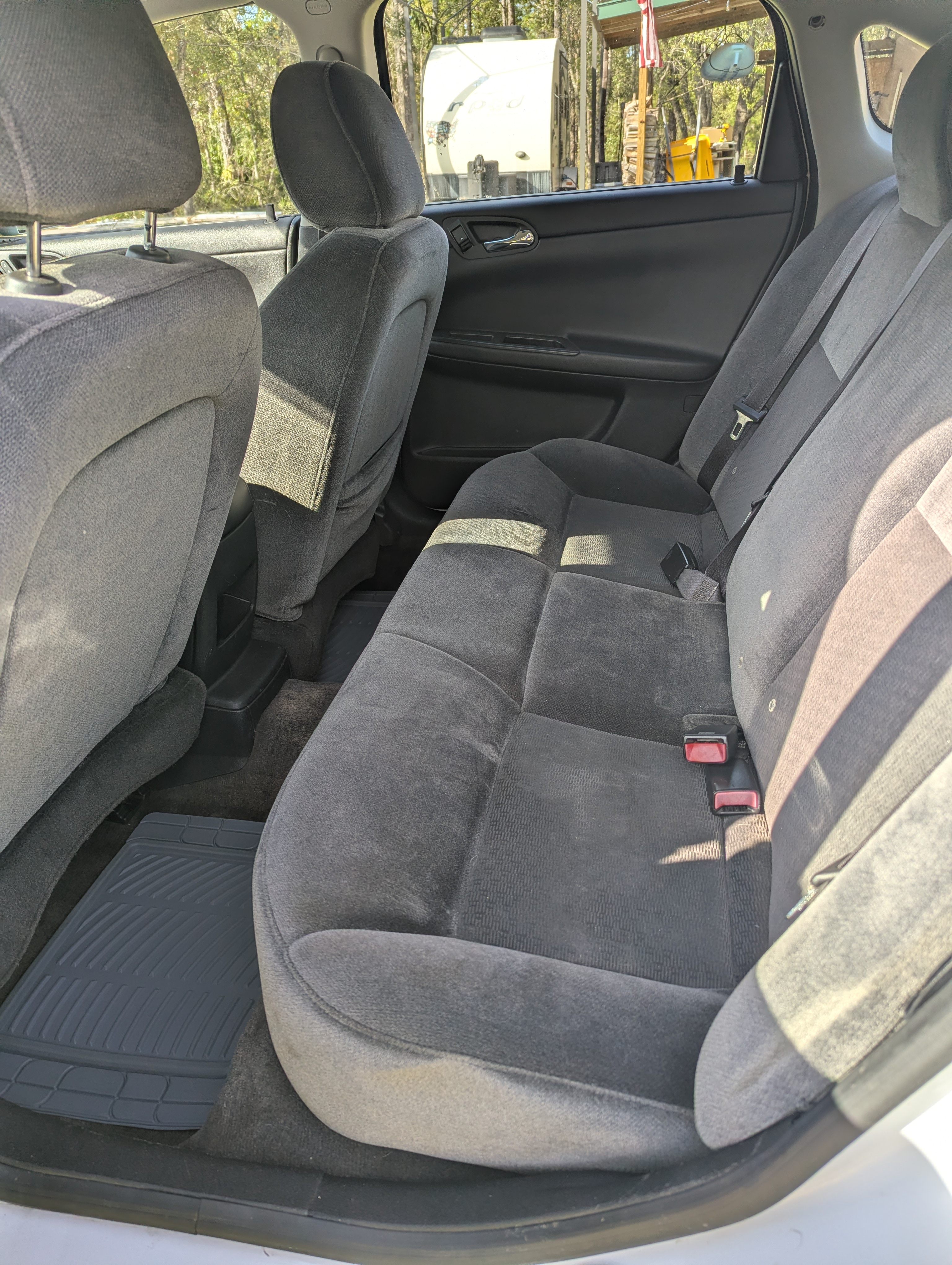 Used 2014 Chevrolet Impala Limited LS FWD image 11