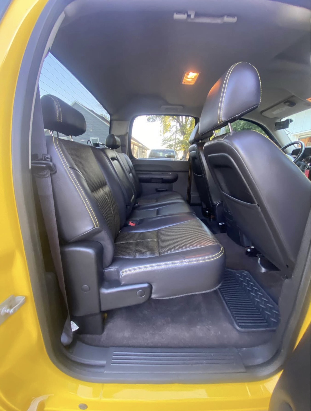 Used 2014 Chevrolet Silverado 2500 LT w/ Interior Plus Package AWD/4WD image 13
