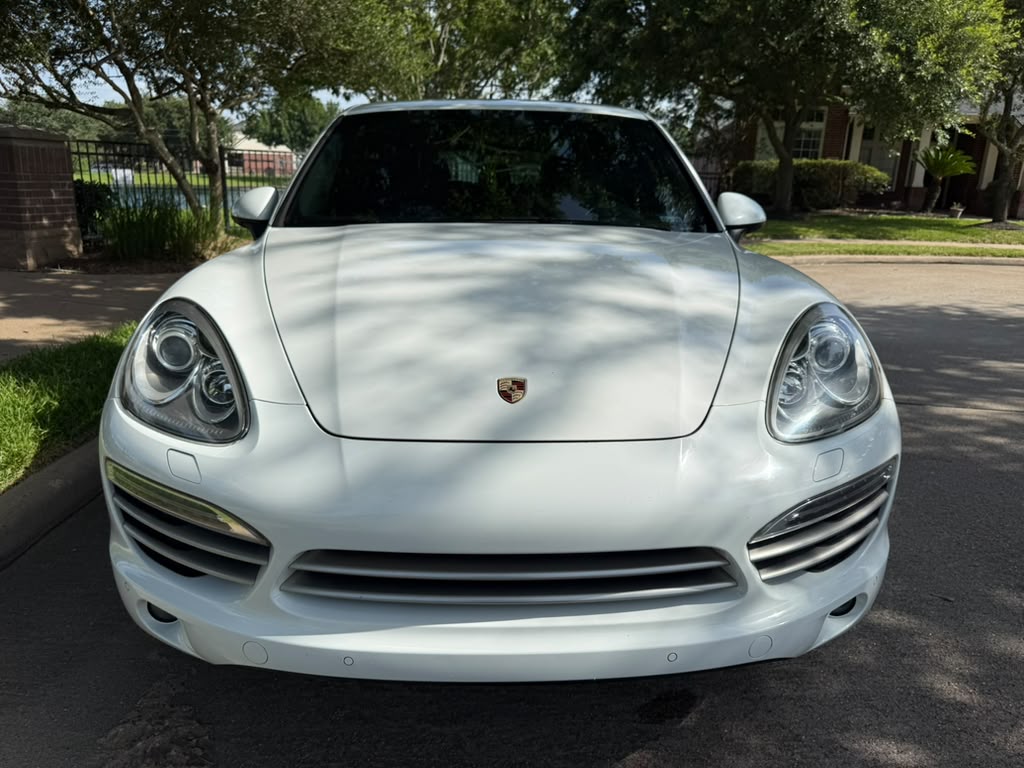 Used 2014 Porsche Cayenne Diesel Platinum Edition AWD/4WD image 4
