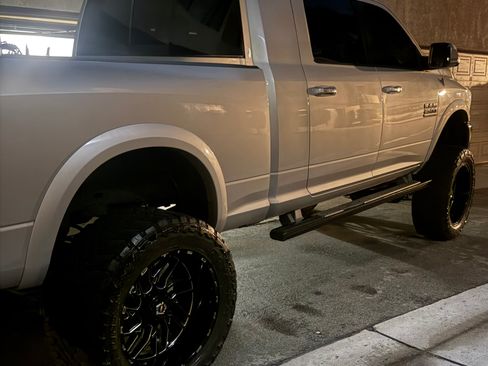 Used 2014 RAM 2500 Laramie w/ Protection Group image 5