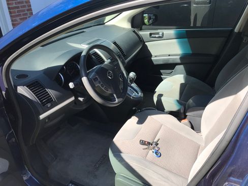 Used 2012 Nissan Sentra 2.0 S FWD image 6