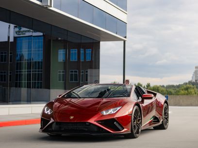 Used 2022 Lamborghini Huracan EVO
