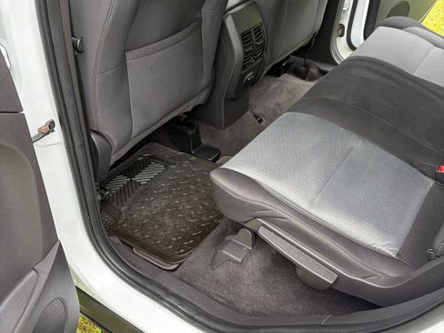 Used 2018 Ford Escape SE AWD/4WD image 9