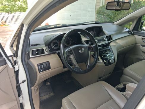 Used 2011 Honda Odyssey EX-L image 9