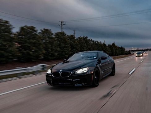 Used 2014 BMW M6 Coupe image 1