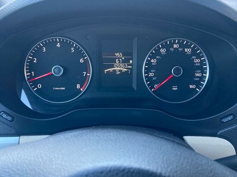 Used 2013 Volkswagen Jetta SE image 16