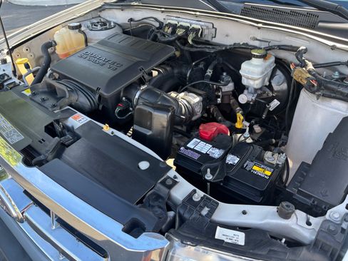 Used 2012 Ford Escape XLT image 15