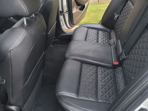 Used 2016 Nissan Maxima Platinum image 10