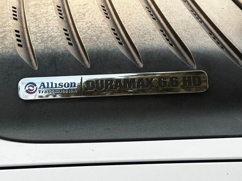 Used 2013 Chevrolet Silverado 3500 W/T w/ Snow Plow Prep Package image 8