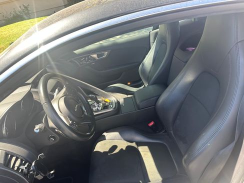 Used 2017 Jaguar F-TYPE Coupe image 13