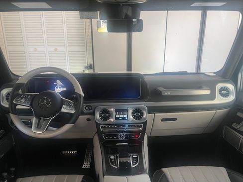 Used 2021 Mercedes-Benz G 550 image 4