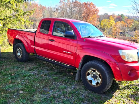 Used 2006 Toyota Tacoma 4x4 Access Cab V6 image 6