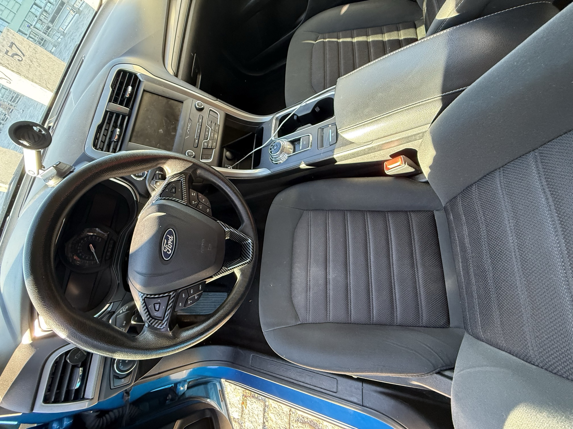 Used 2019 Ford Fusion SE FWD image 10