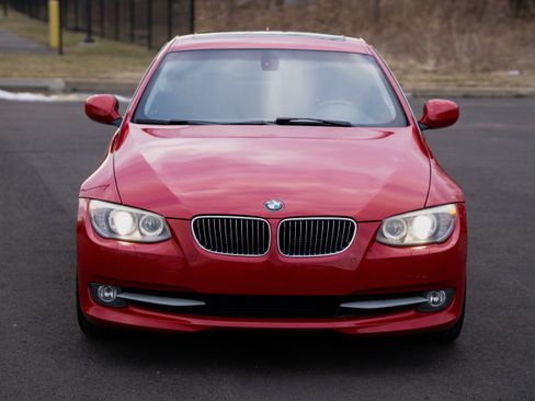 Used 2011 BMW 335i Coupe w/ Convenience Pkg image 13
