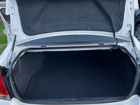 Used 2009 Chevrolet Impala LTZ image 6