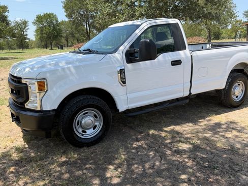 Used 2021 Ford F250 XL RWD image 1