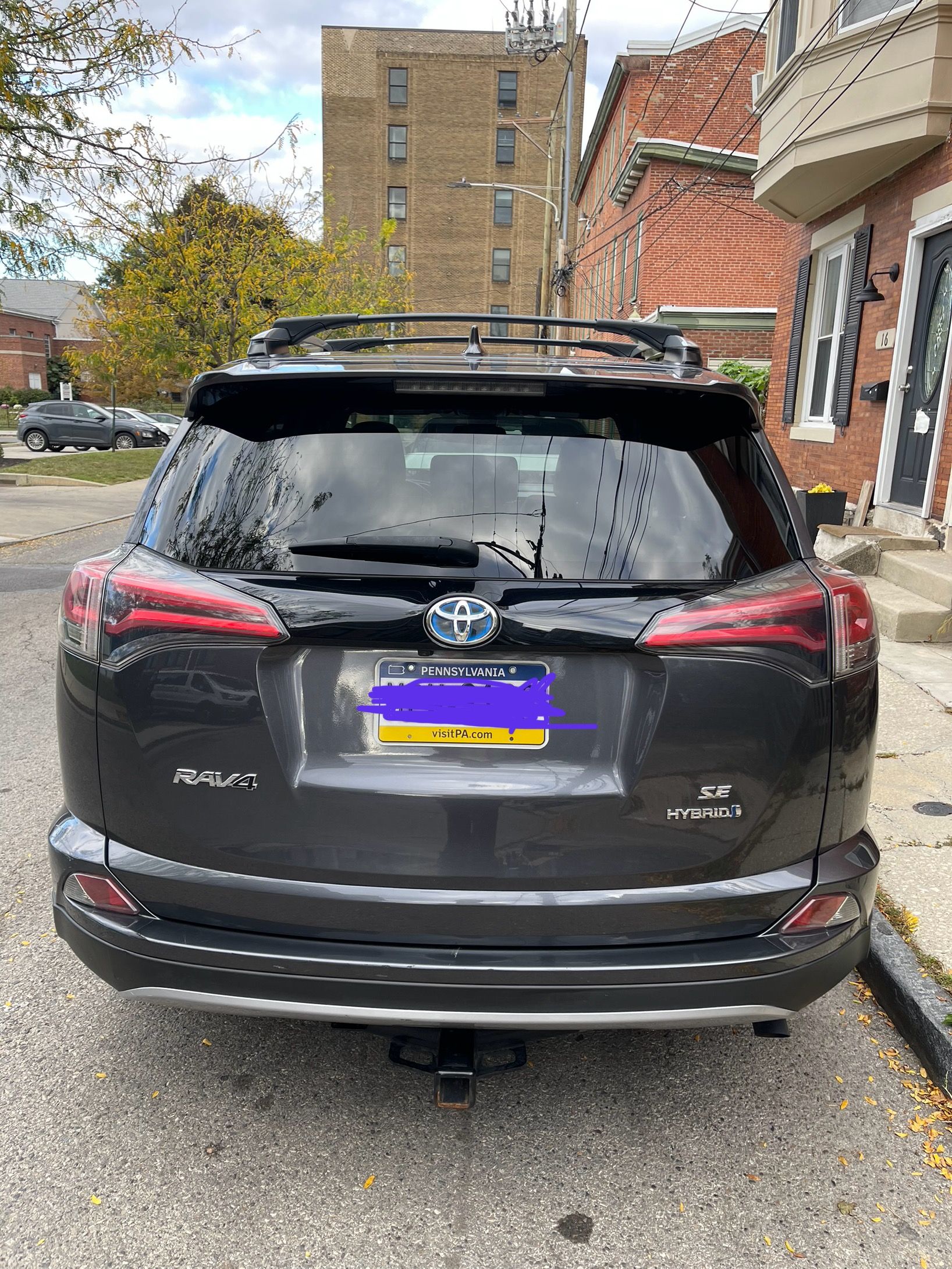 Used 2018 Toyota RAV4 SE AWD/4WD image 16