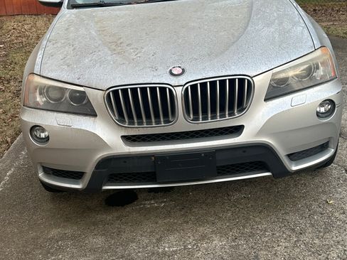Used 2011 BMW X3 xDrive35i image 2