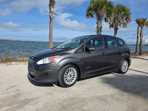 Used 2016 Ford C-MAX SE FWD image 6