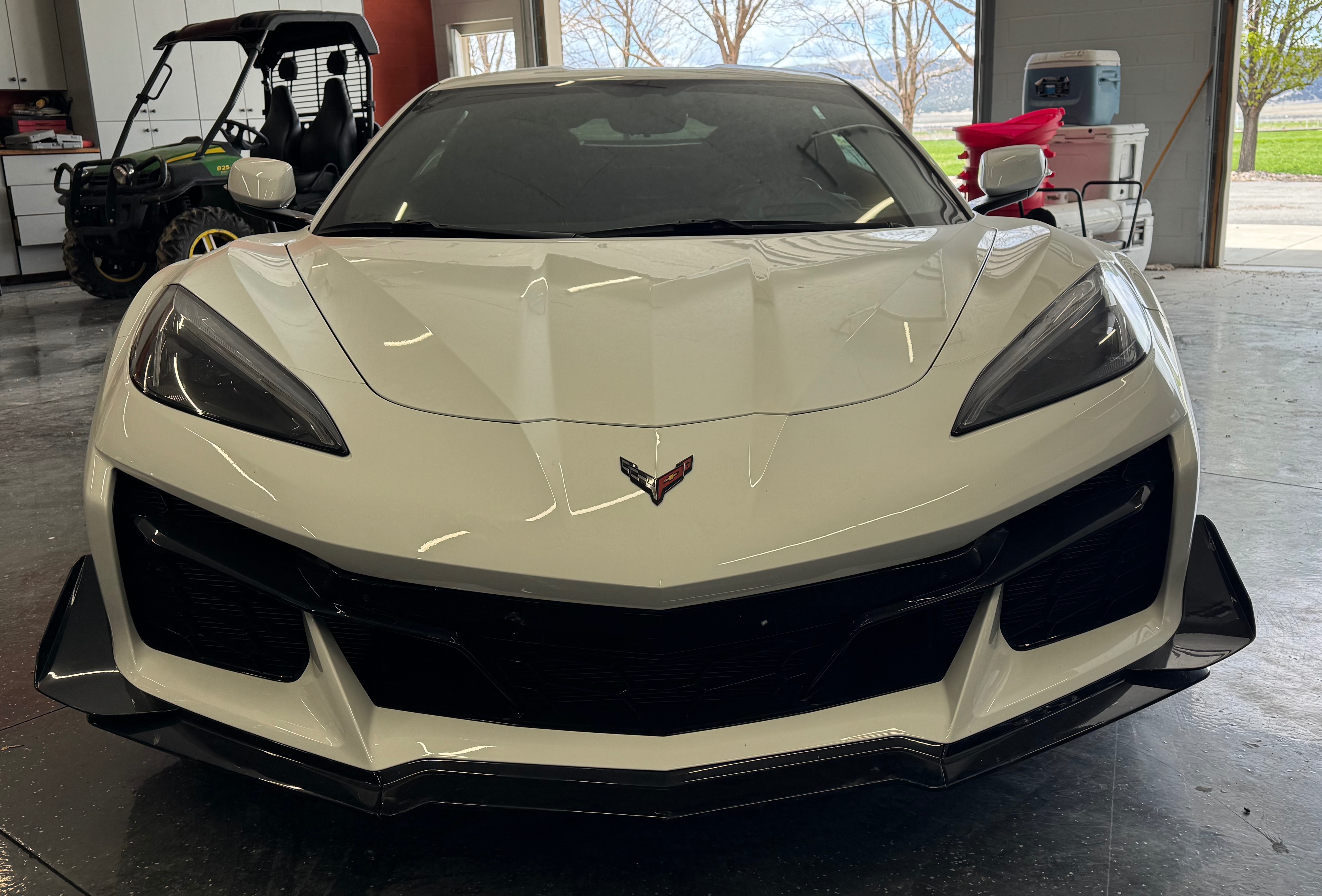 Used 2023 Chevrolet Corvette Z06 w/ Z07 Performance Package RWD image 5