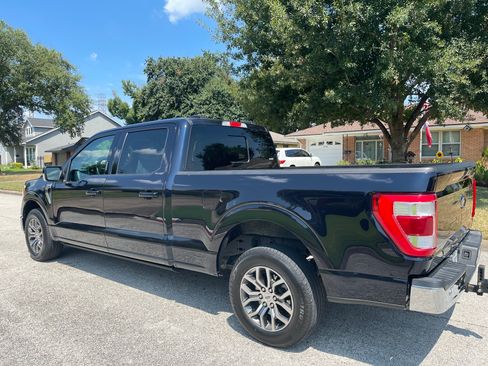 Used 2021 Ford F150 Lariat RWD image 4