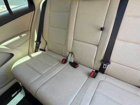 Used 2017 Volkswagen Tiguan S AWD/4WD image 5