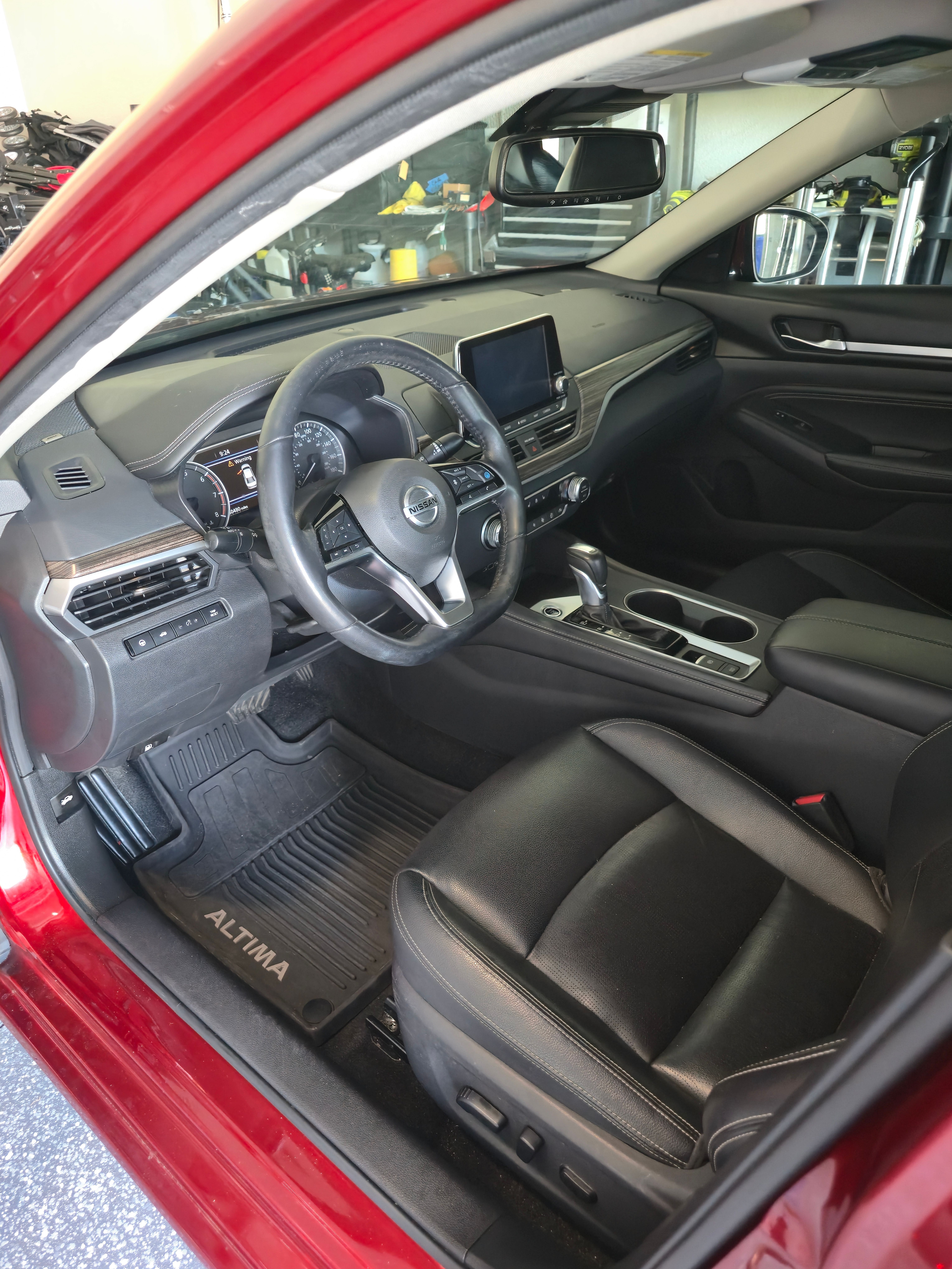 Used 2019 Nissan Altima 2.0 Platinum FWD image 13