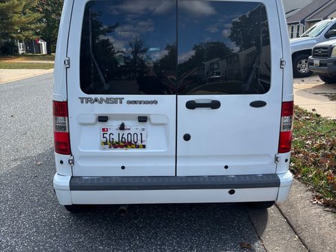 Used 2011 Ford Transit Connect XLT image 5