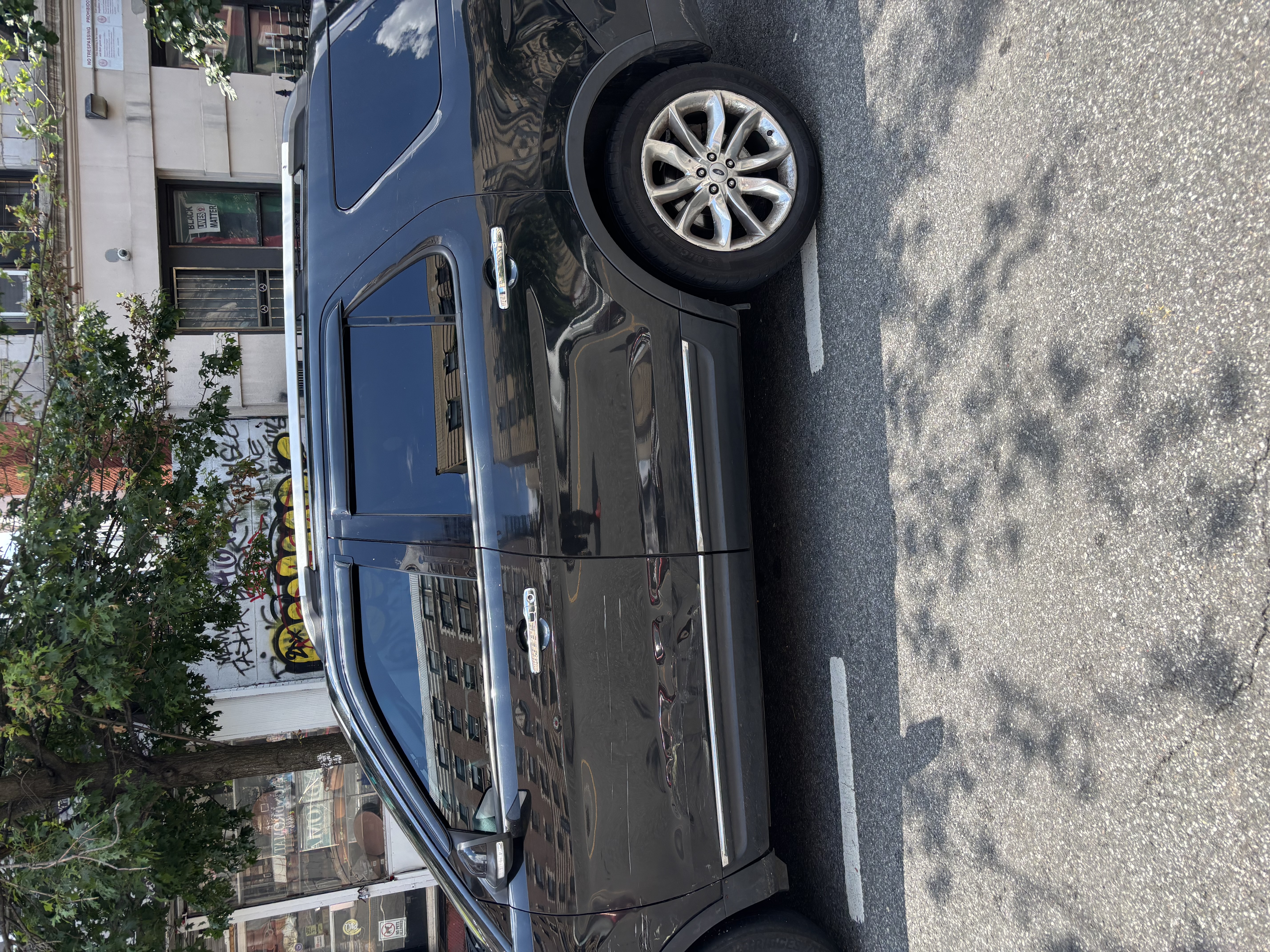 Used 2013 Ford Explorer Limited AWD/4WD image 2