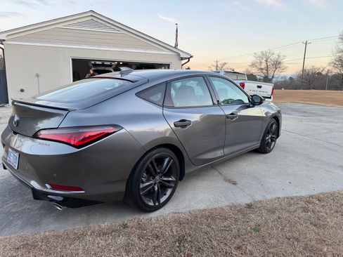 Used 2023 Acura Integra A-Spec image 5
